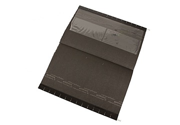 Carpeta colgante Nepaco Plus, con bolsillo interno de pvc transparente apto para cd, diskettes, etc. Refuerzos plasticos en bordes, visor color. Medida: 24.5 x 36.5 cm