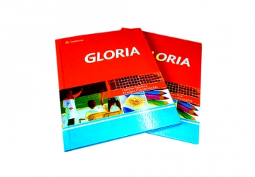Cuaderno Gloria sin espiral 16 x 21cm tapa dura, 42 hojas, cuadriculado. Para uso escolar y apuntes de trabajo, papel de 65 grs.