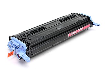 Toner HP CB543A, compatible con LaserJet Color CP1215, CP1218, CP1515, CP1518NI, CM1312MFP, alternativo, color magenta, rendimiento 1400 páginas